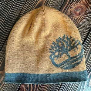 TIMBERLAND โข kids child brown tan beanie toque hat winter snow approx ages 4-7